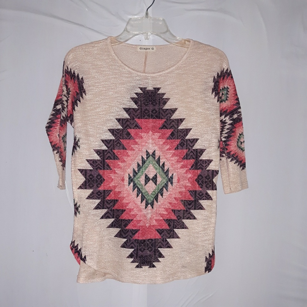 Women's Ginger G native print top size small